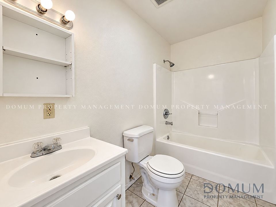 1st image of 2316 Ashley Ave APT 3