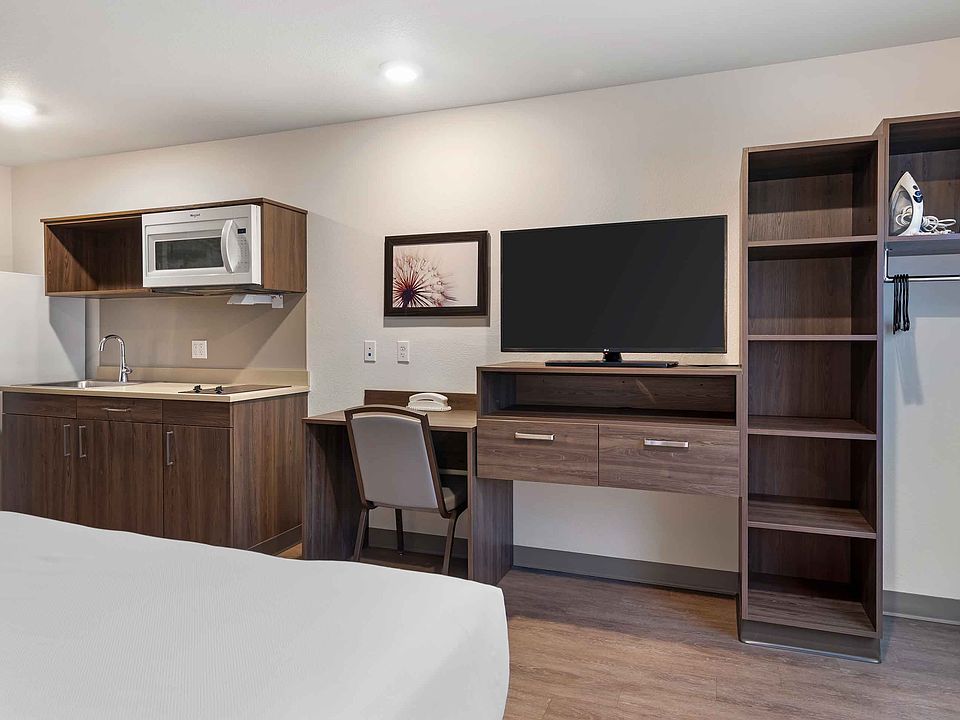 Studio Suite - 1 Queen Bed