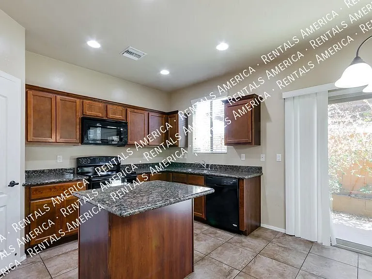3830 E 3rd St #1101 — Photo 5