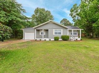 128 Woods Dr, Dothan, AL 36301