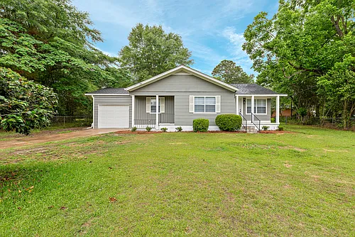 128 Woods Dr Photo 1