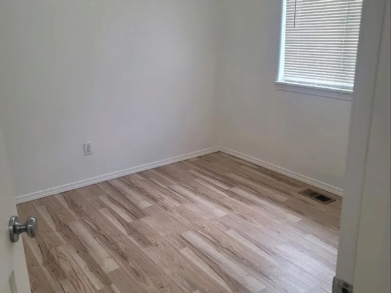 4963 Selway St NE — Photo 5
