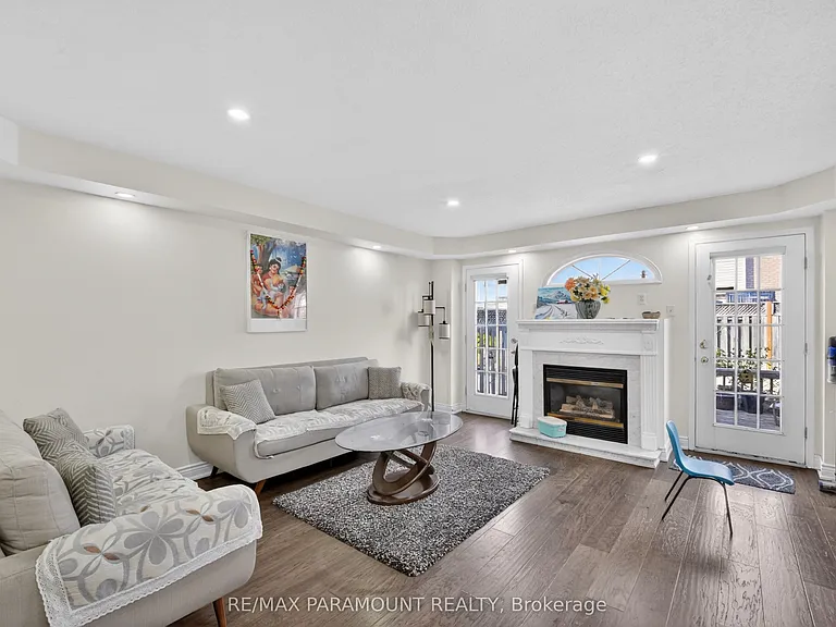 271 Pressed Brick Dr — Photo 4