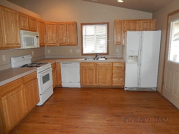 4th image of 3151 Park Ave NE