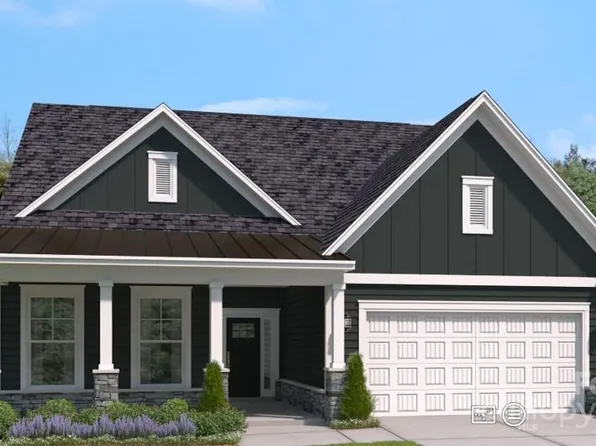 909 Exeter Dr, Sherrills Ford, NC 28673