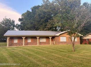 550 Mary Ann Dr, Pearl, MS 39208