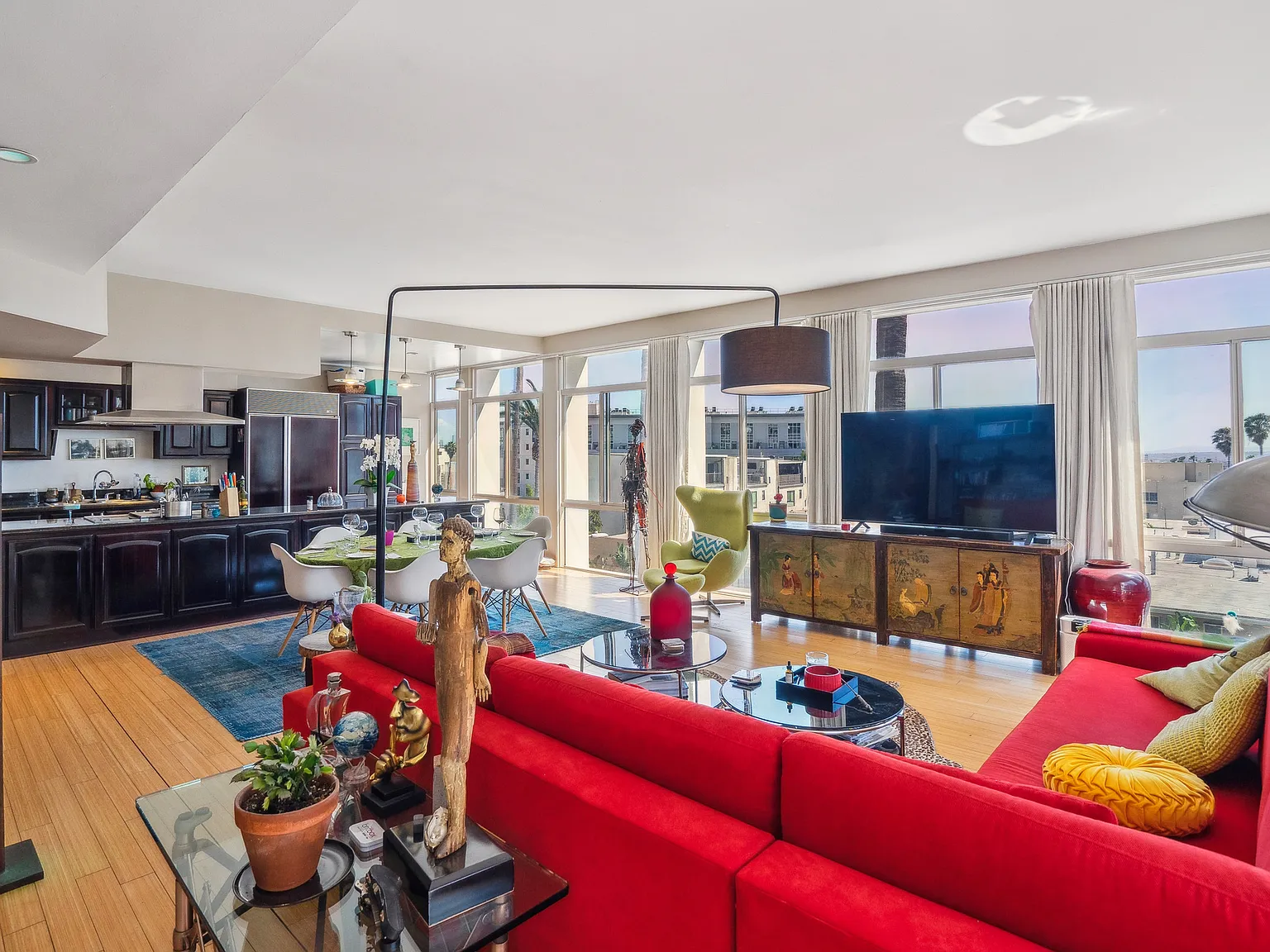 2 bed, 1500 sqft, $6,500 — Photo 3