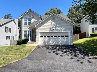 15149 Red Cedar Dr, Burtonsville, MD 20866