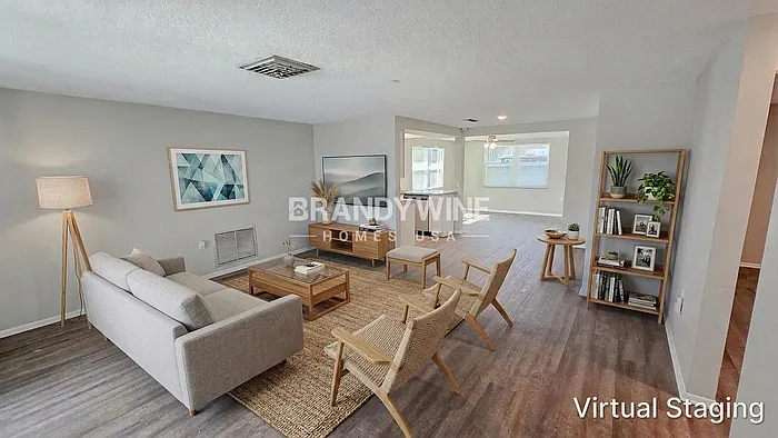 2 bed, 1.5 bath, 1153 sqft, $1,650 — Photo 3