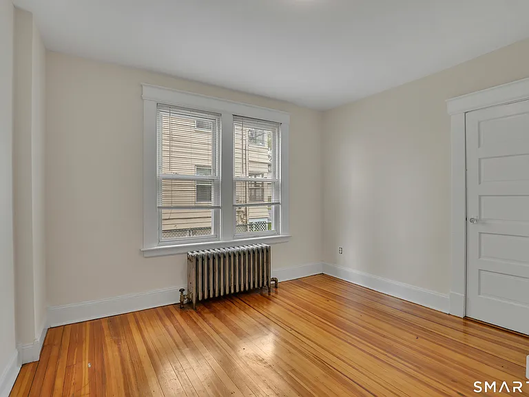 50 Clinton St #1 — Photo 15