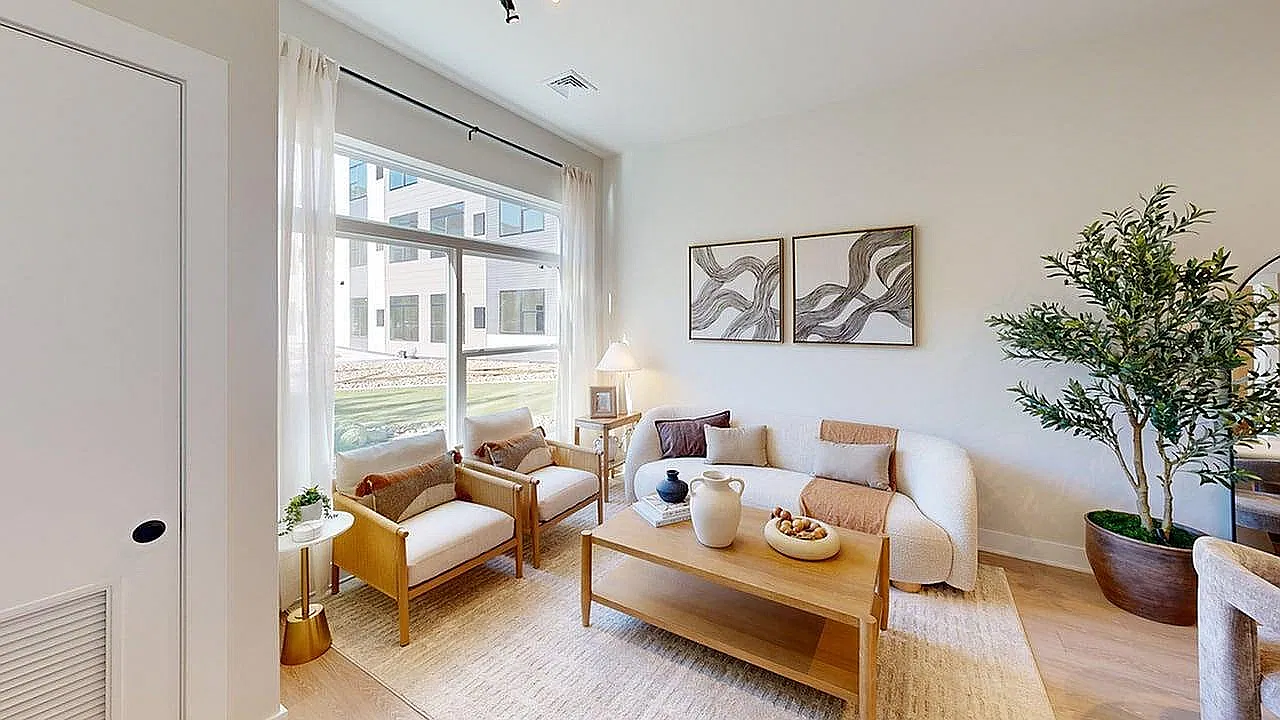 Luxor Lifestyle Apartments Fort Washington — Photo 4
