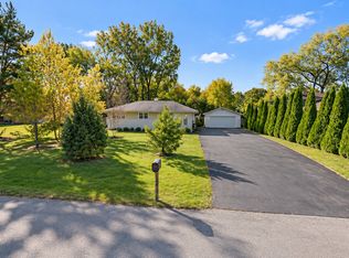 7915 W 101st Pl, Palos Hills, IL 60465