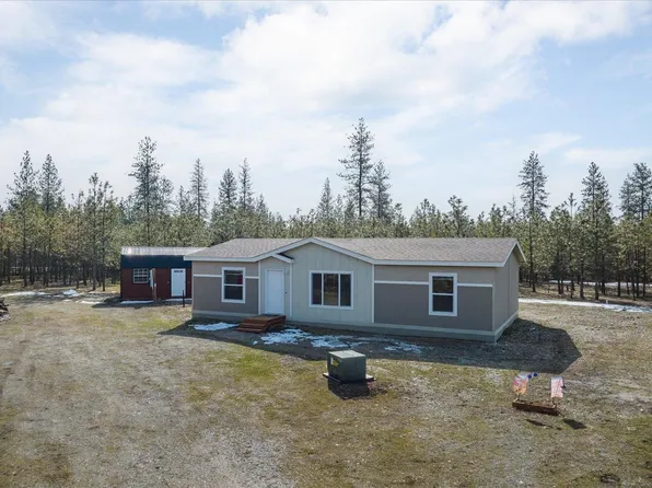 7599 Highway 291, Ford, WA 99013