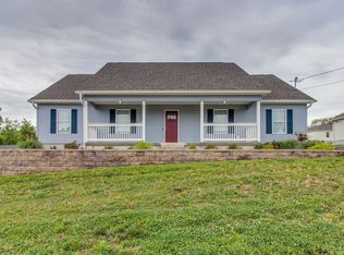 301 Marymont Ln, Columbia, TN 38401