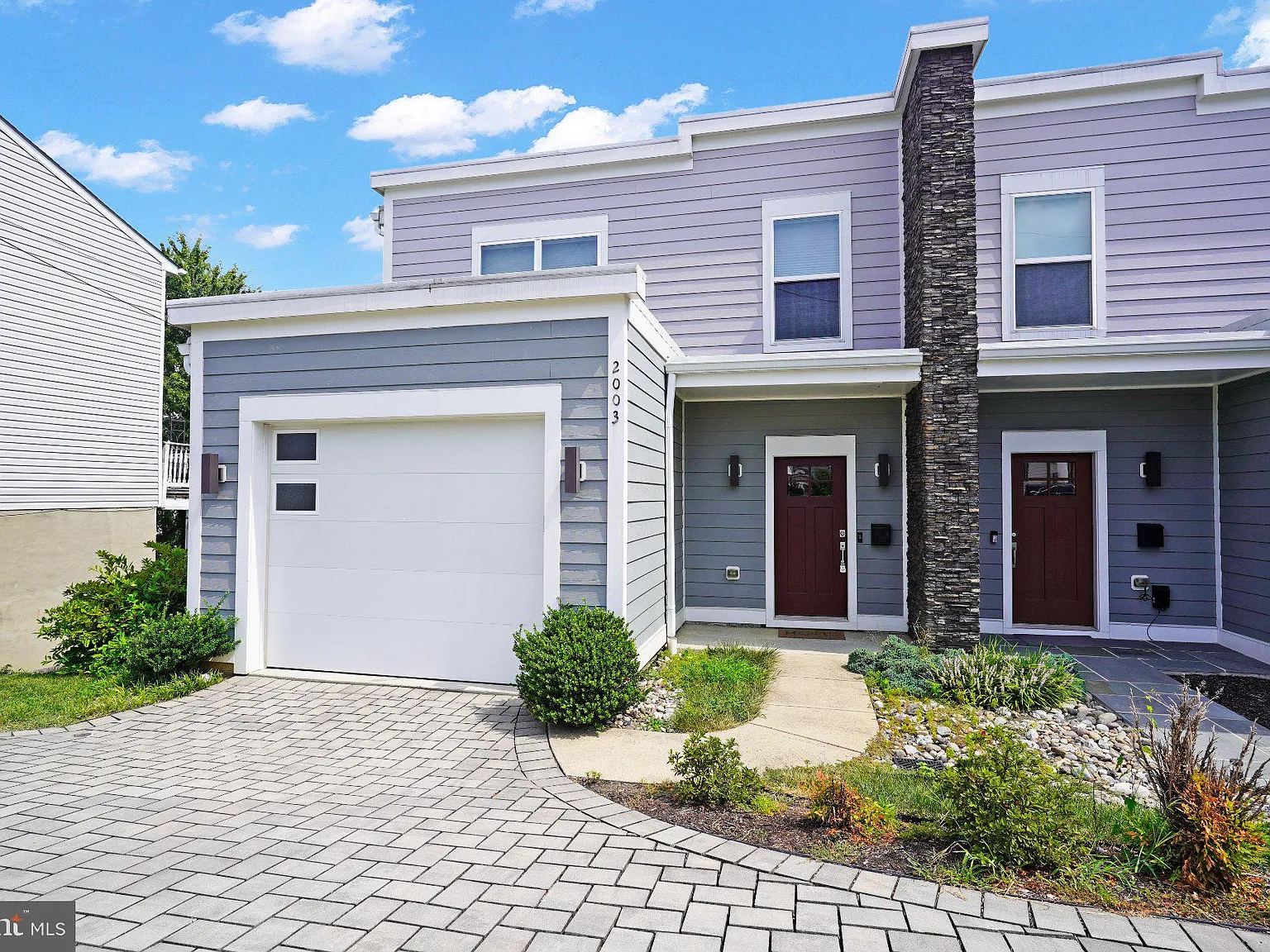 4 bed, 3.5 bath, 2888 sqft, $5,500 — Photo 2
