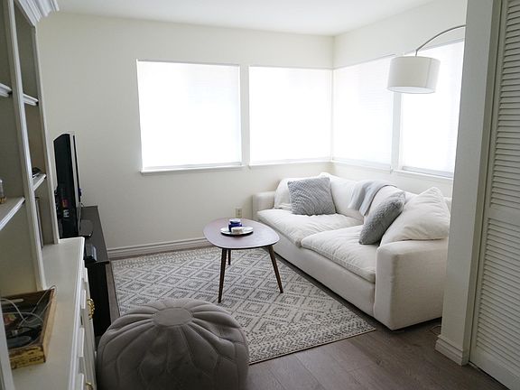 Bonus room / den with furniture