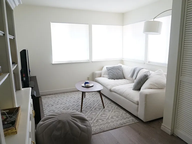 Bonus room / den with furniture
