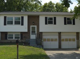 161 Lexington Farm Rd, Englewood, OH 45322