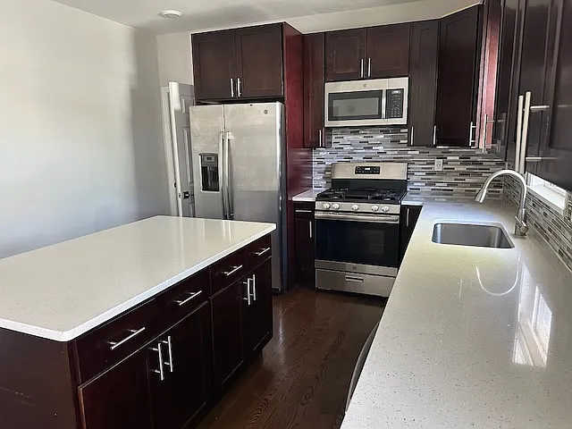 14 Marshall St #2 — Photo 4