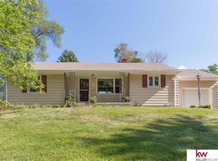 4514 Pacific St, Omaha, NE 68106