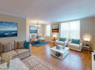6615 Thornton Pl APT 4T, Flushing, NY 11374