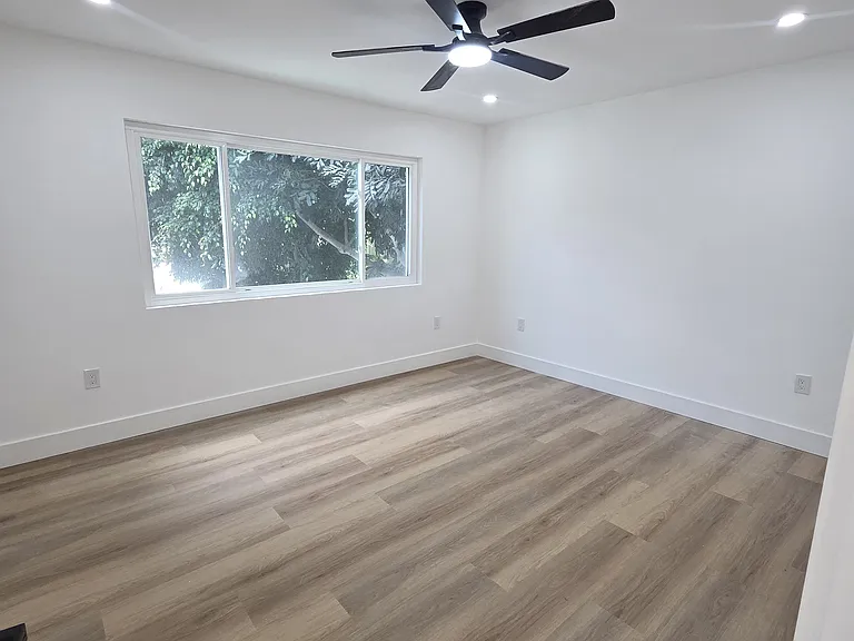 160 Hemlock Ave #2 — Photo 20