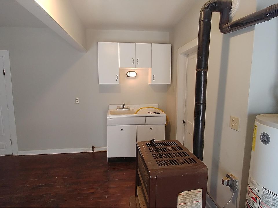 1st image of 163 W Delavan Ave Unit 3
