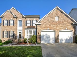 15556 Donnington Dr, Charlotte, NC 28277