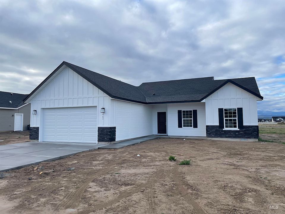 1st image of 961 Quartz Rd