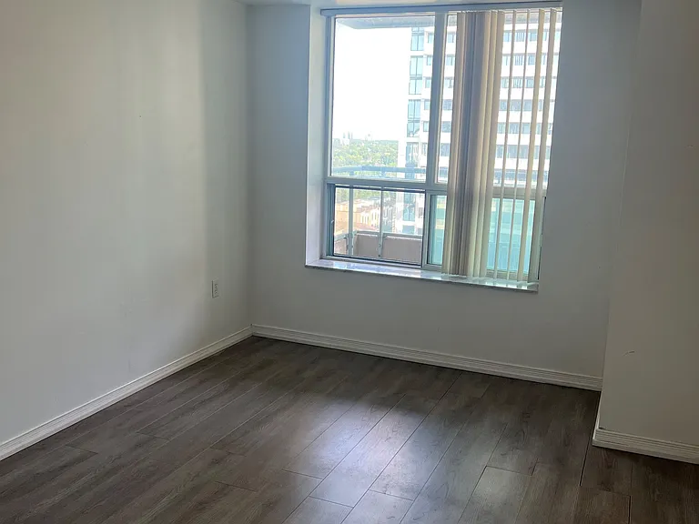 3 Pemberton Ave #1409 — Photo 6