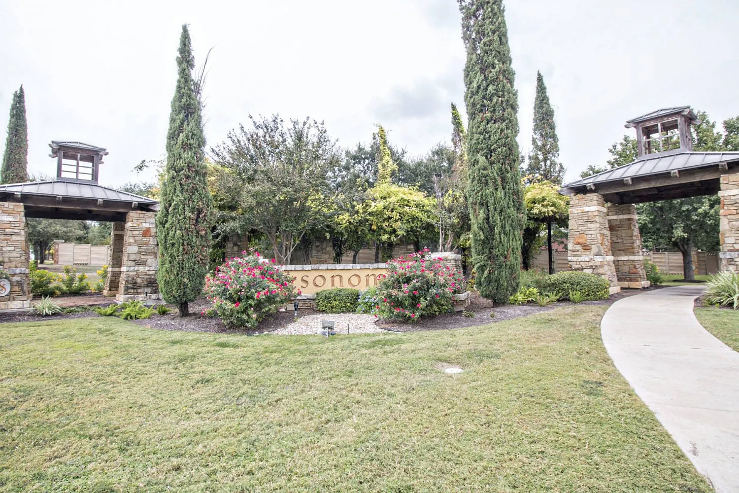 3 bed, 1768 sqft, $2,095 — Photo 4