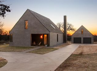 8925 Acre View Dr, Oklahoma City, OK 73151