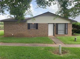 111 Carriage Square Cir, Bossier City, LA 71112