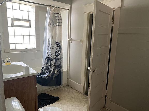 4th image of 4717 Baring Ave #2F