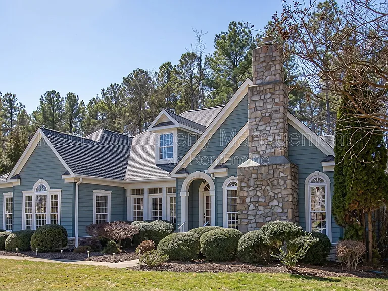 10802 Cedar Creek Dr — Photo 1
