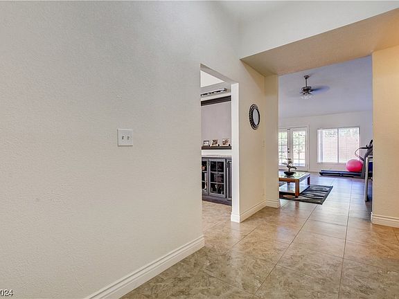 3rd image of 4649 Kristen Ln