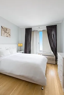 Rented by City View Living | media 76