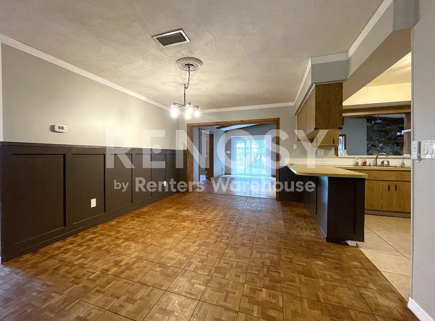 Largo - 4 Bed/2 Bath Single Family Home with Fenced Yard — Photo 3