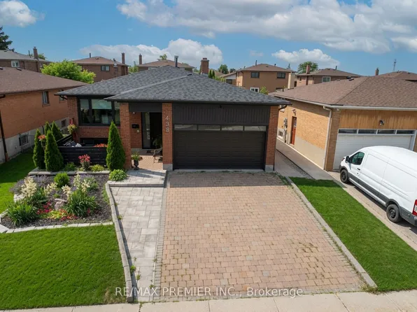 438 Woodbridge Ave, Vaughan, ON L4L 2T4