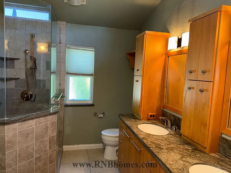 8301 Dalkeith Way — Photo 16