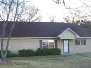 3300 Old Robinson Rd #R, Waco, TX 76706