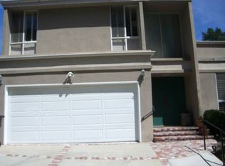 17061 Empanada Pl, Encino, CA 91436