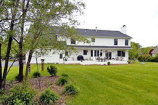 2nd image of 25537 N Warwick Rd