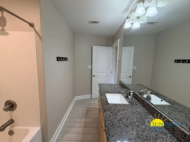 404 Lee Ln — Photo 20