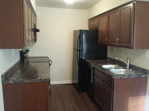 3rd image of 1375 Kingston Ave APT 2