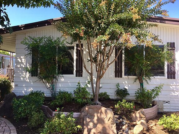 2nd image of 53 Creekside Dr #53