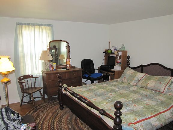 5th image of 4812 Edgewood Dr