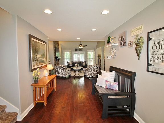 5th image of 1540 Eads Ct