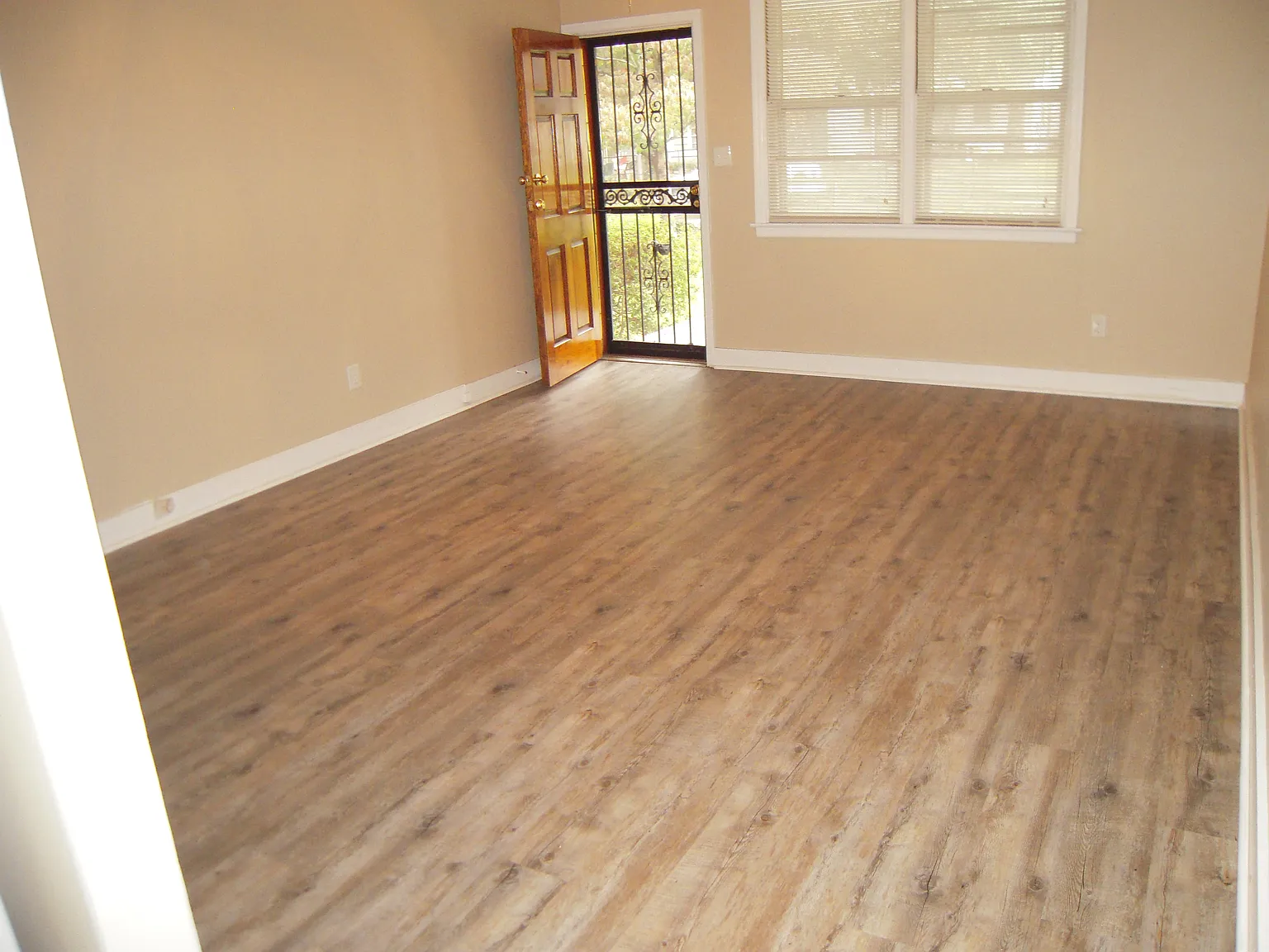 4 bed, 1134 sqft, $875 — Photo 4