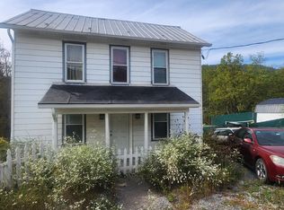 24419 Path Valley Rd, Concord, PA 17217